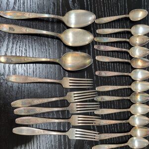 Rodgers Bros 26pc Handle Flatware Set